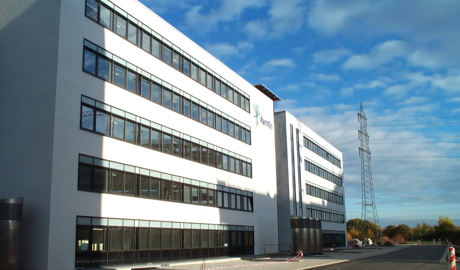 MZL Mehrzweck Labor-Gebäude